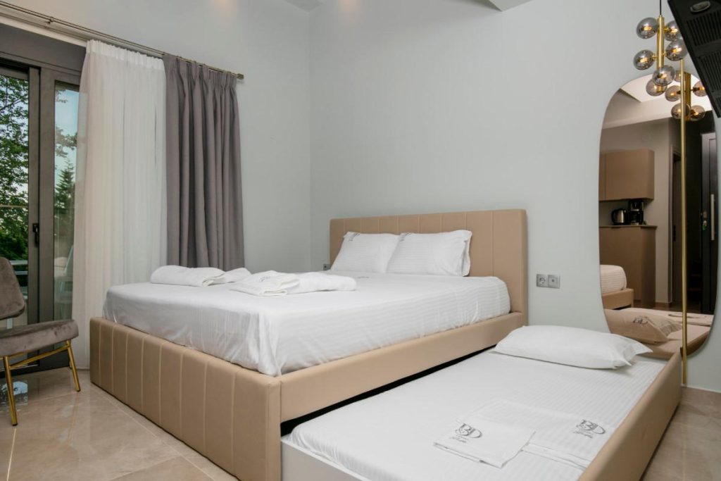 B&D Luxury Suites - Infinity Linen Ελευθεριάδης Θάσος